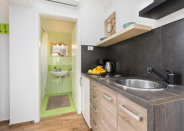 Apartment Zomzi