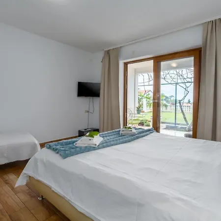 Zomzi Apartment Porec