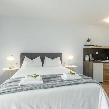 Zomzi Apartment