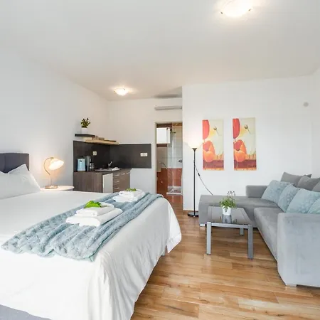 Appartement Zomzi Poreč